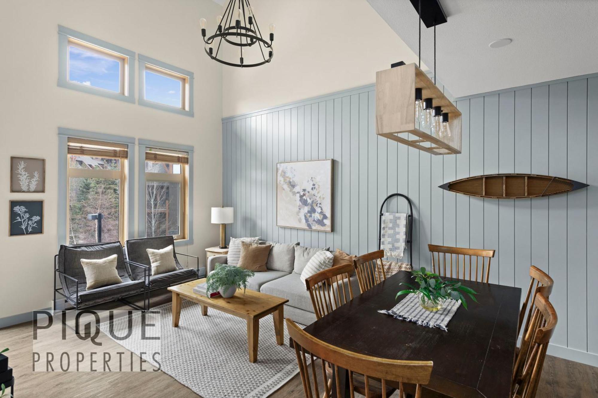 Apartament Mountain Loft Retreat, Heated Pool & Hot Tub, Ug Parking, Balcony, Wifi! Canmore Zewnętrze zdjęcie