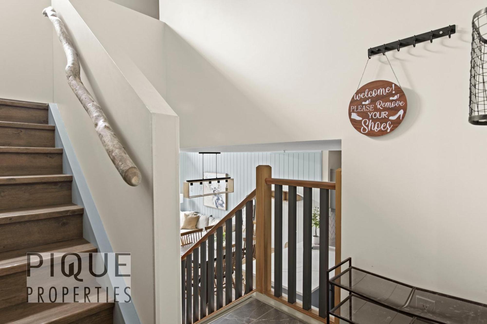 Apartament Mountain Loft Retreat, Heated Pool & Hot Tub, Ug Parking, Balcony, Wifi! Canmore Zewnętrze zdjęcie